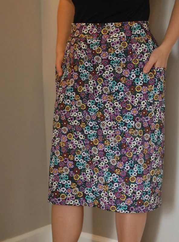 Size XS Dark Teal Floral Swim Skirt with Side Pockets